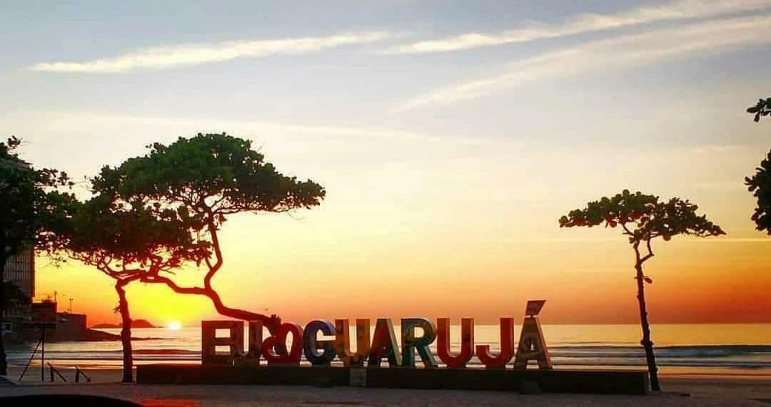 Ap Praia Da Enseada - Гуаружа Экстерьер фото
