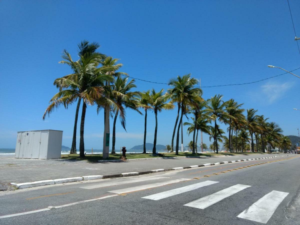 Ap Praia Da Enseada - Гуаружа Экстерьер фото